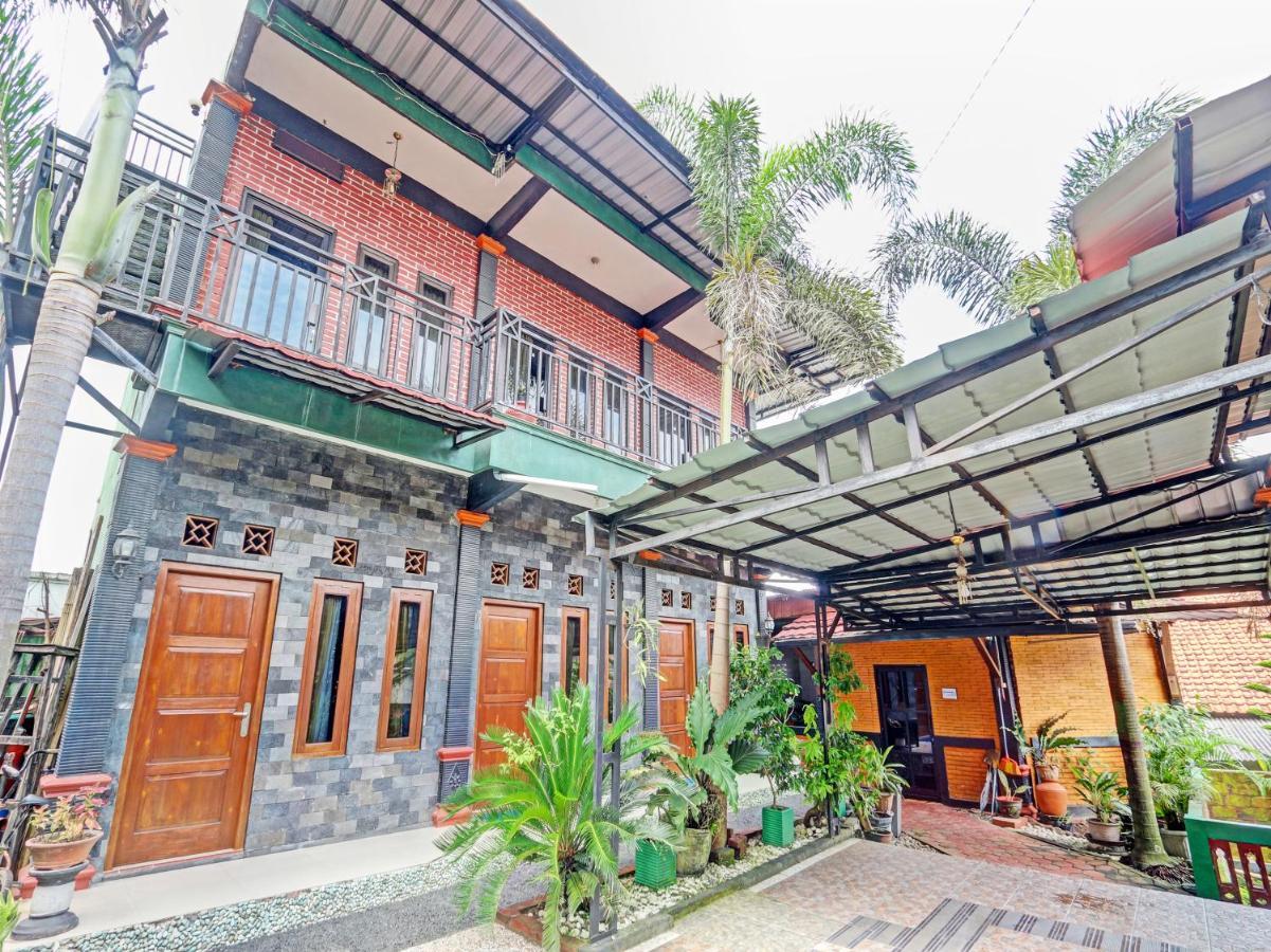 Spot On 91337 Pandu Homestay Klaten Wonogiri Eksteriør bilde